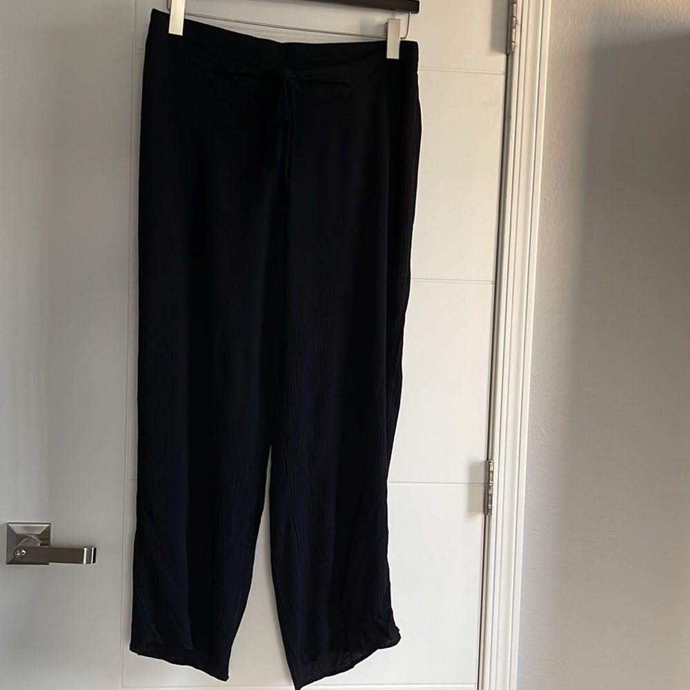 1984- Ellle wide leg tie front knot black beach pant/ coverup- large